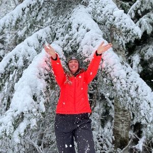 Meet your Posher, Rayna